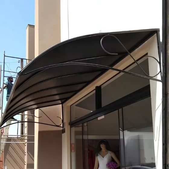 Toldo Fixo de Lona PVC em Cabreúva SP — Cobertura com estrutura metálica reforçada